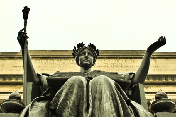 Understanding How QS Ranks Universities Understanding How QS Ranks Universities